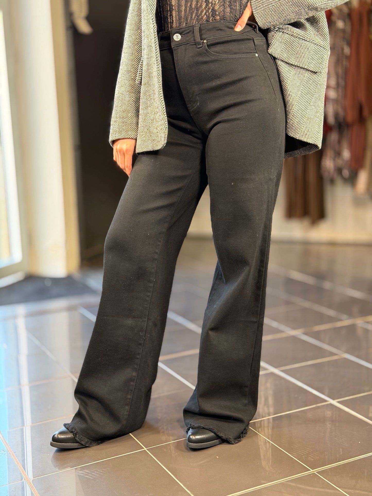 Jeans a palazzo nero 2467