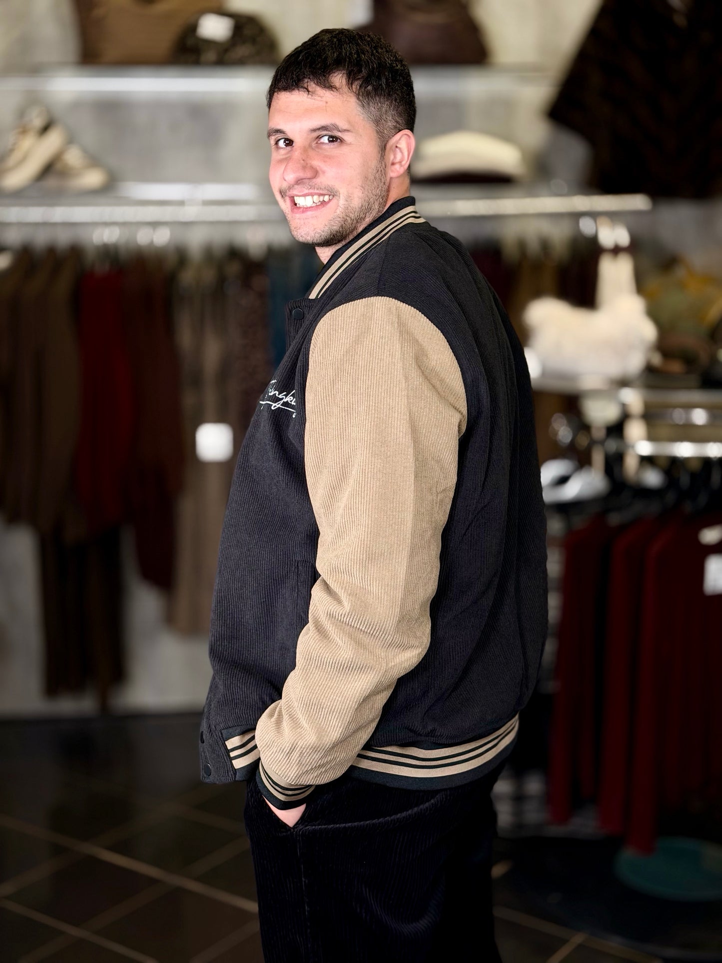 Bomber effetto velluto a coste nero 2149