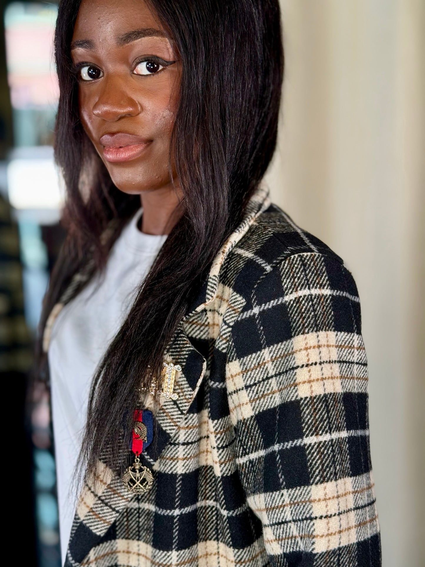 Blazer scozzese nero con spille in taglia unica 2214