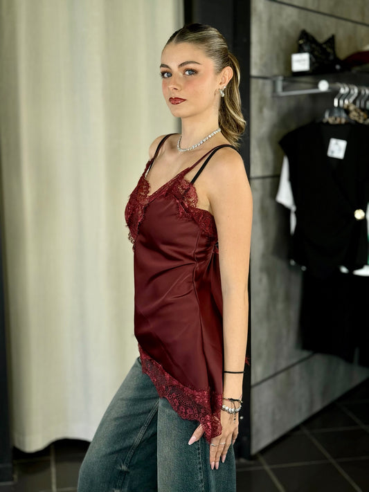 Top satinato asimmetrico con pizzo bordeaux in taglia unica 2201