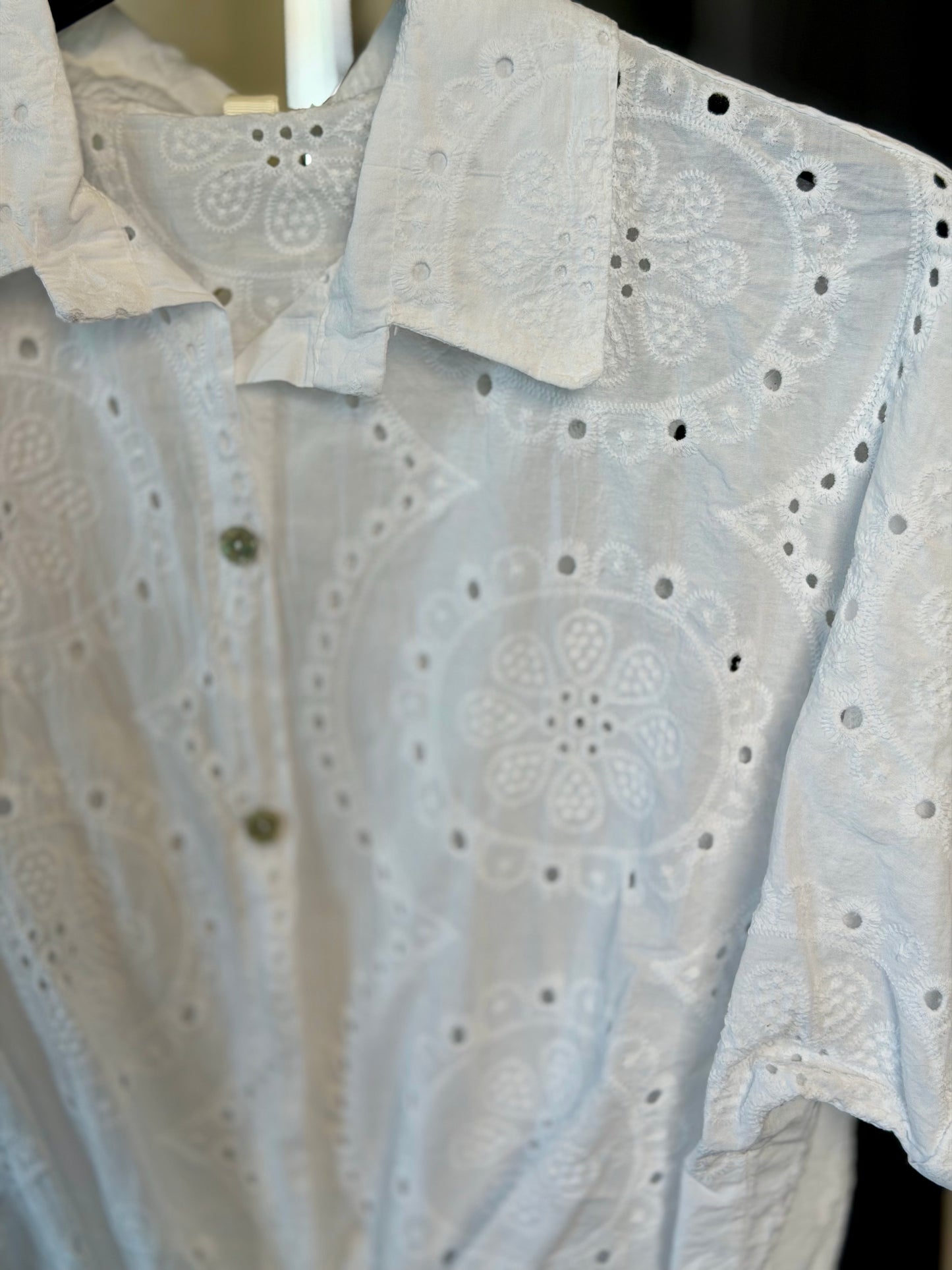 Camicia effetto sangallo in taglia unica 2395