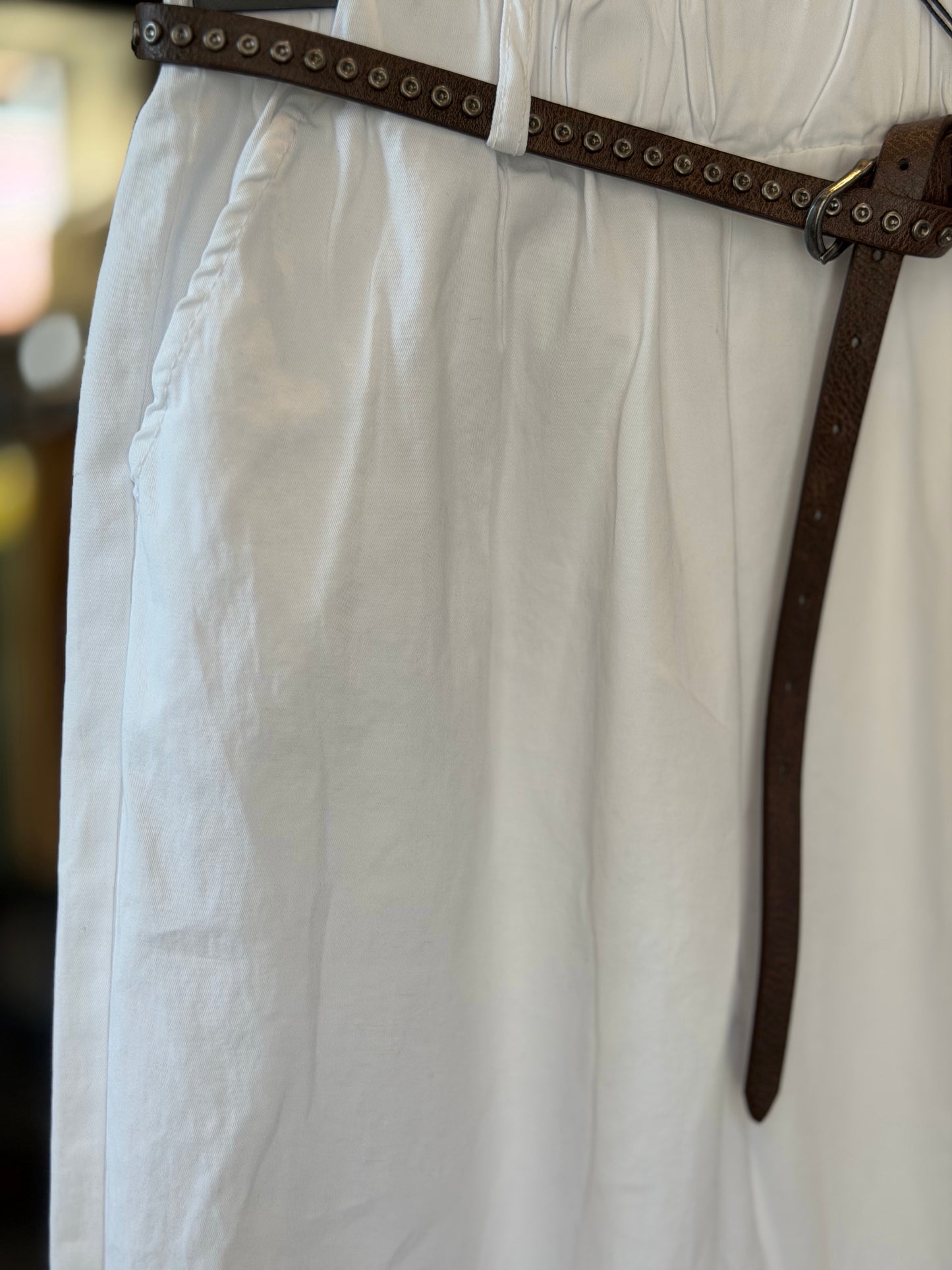 Pantalone in cotone bianco con elastico in vita 2847