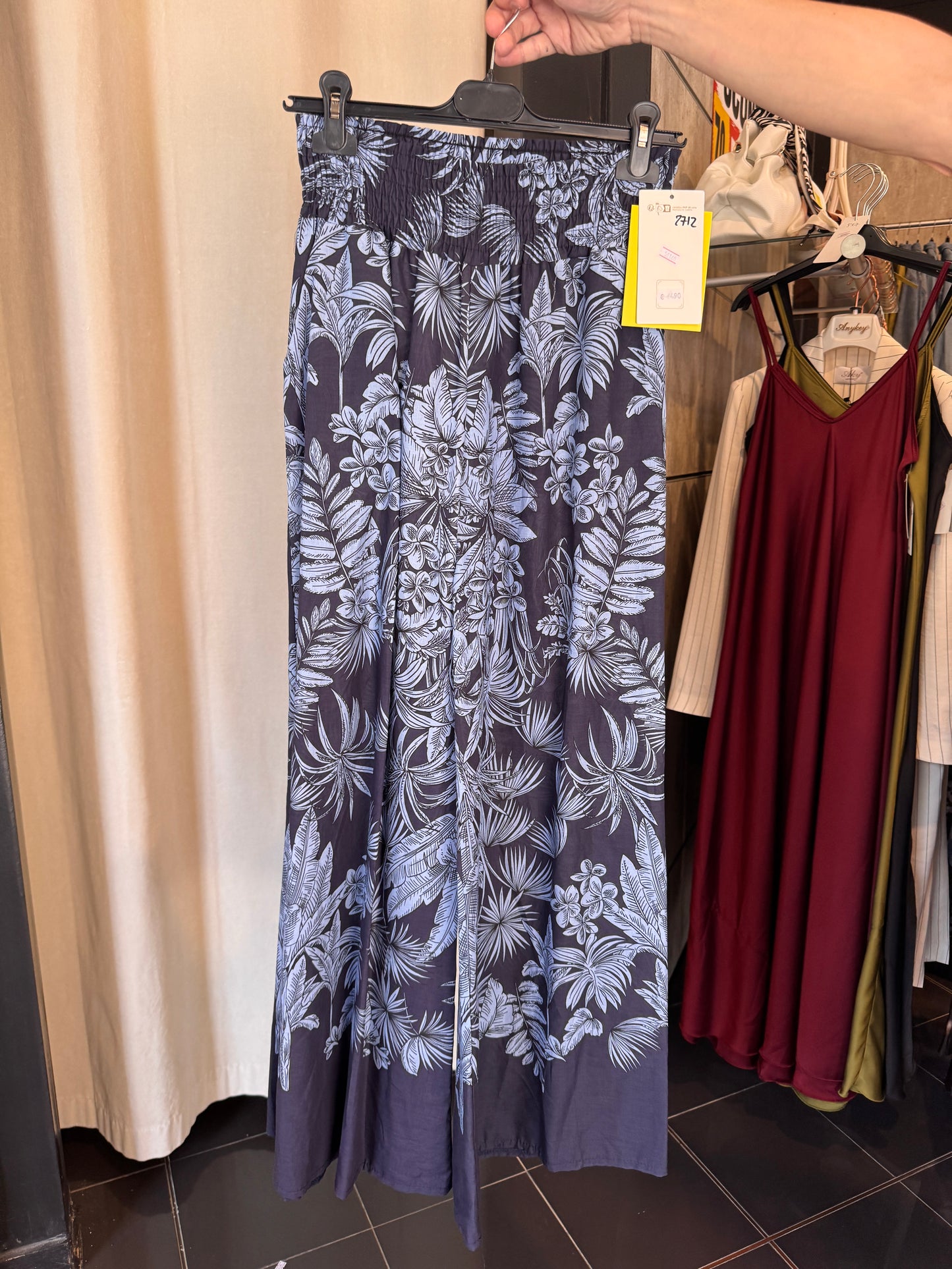 Pantalone a palazzo blu con foliage in taglia unica 2712