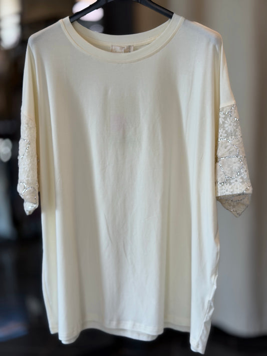 T-shirt oversize bianca con maniche in pizzo in taglia unica 2955