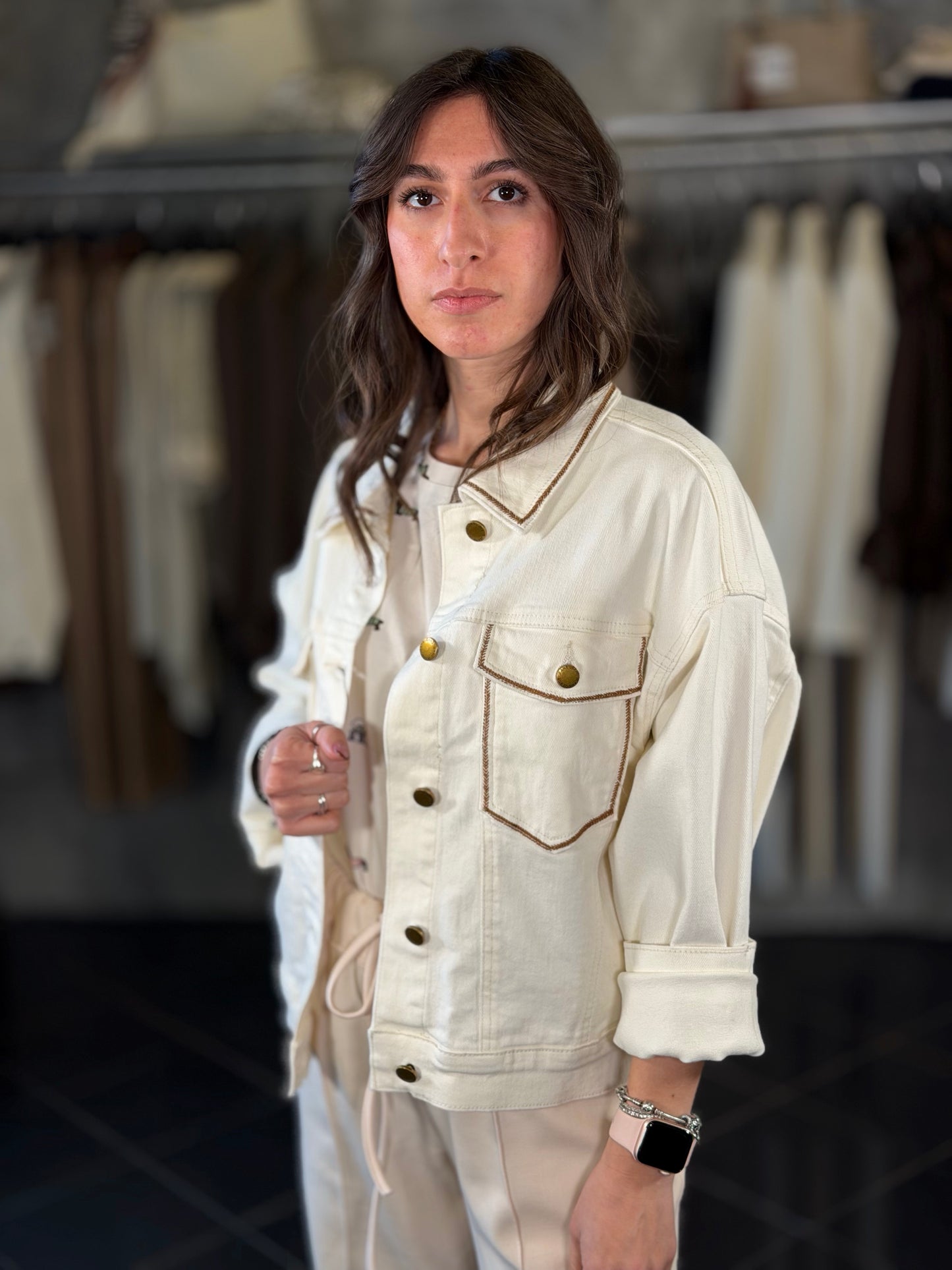 Giubbino in jeans bianco latte 2055