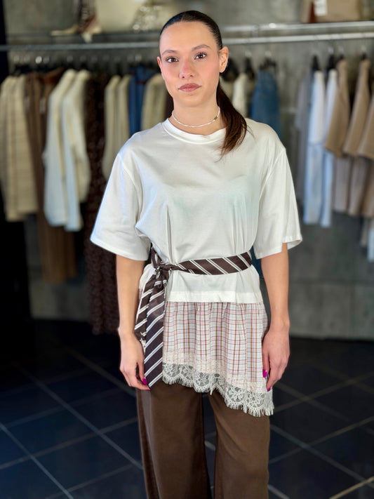 T-shirt oversize con inserto scozzese rosa e pizzo panna in taglia unica 2029