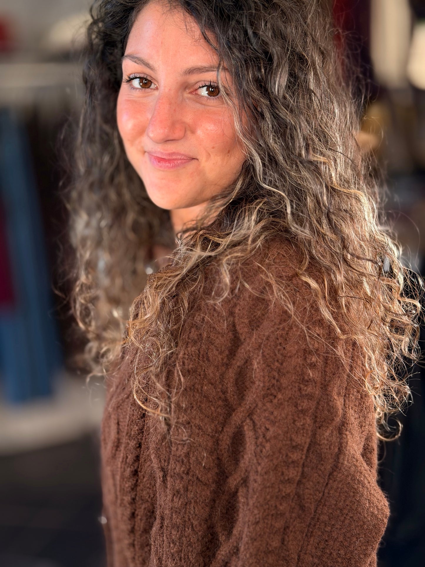 Cardigan crop con maniche a sbuffo marrone in taglia unica 2456