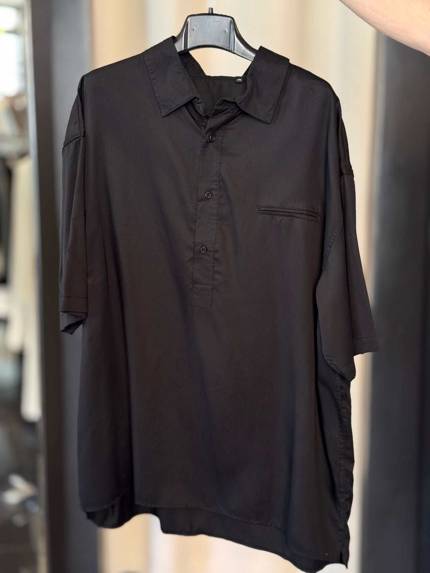 Camicia oversize maniche corte nera 2621