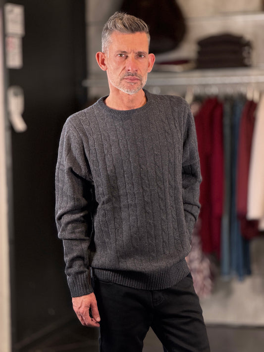 Maglione girocollo grigio antracite con trecce 2605