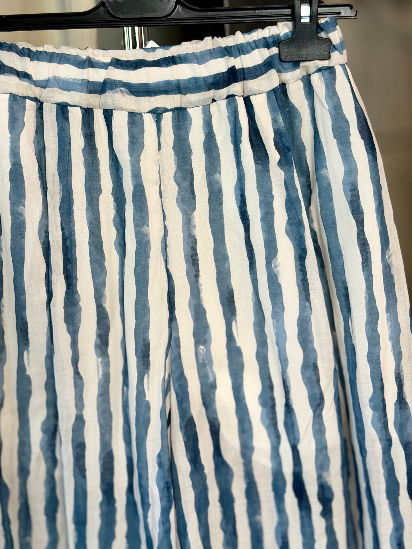 Pantalone largo a righe azzurre in taglia unica 2388