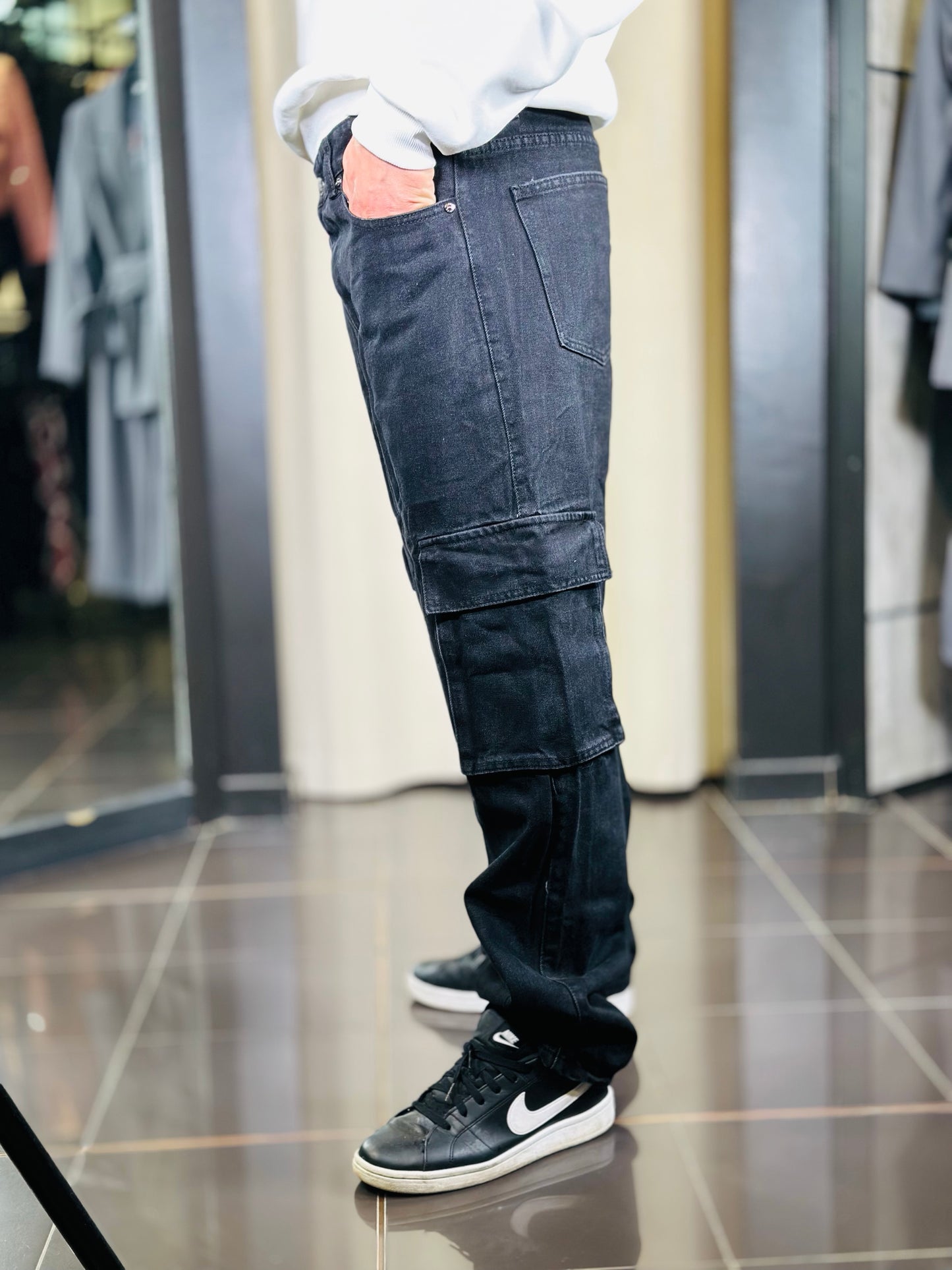 Jeans cargo baggy nero 095