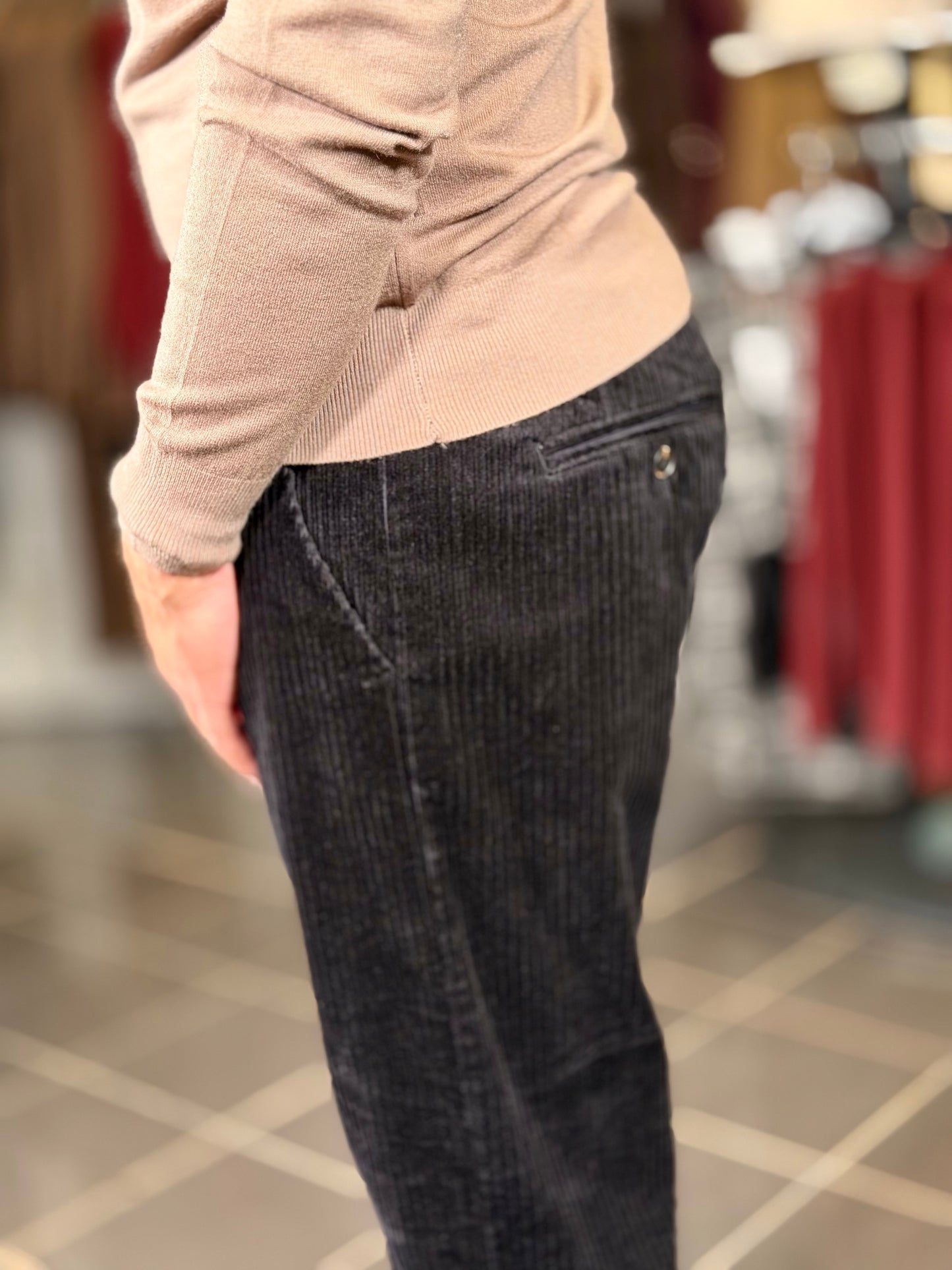 Pantalone velluto a coste nero 2318