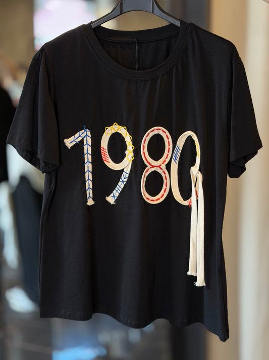 T-shirt oversize nera con scritta ricamata in taglia unica 2951