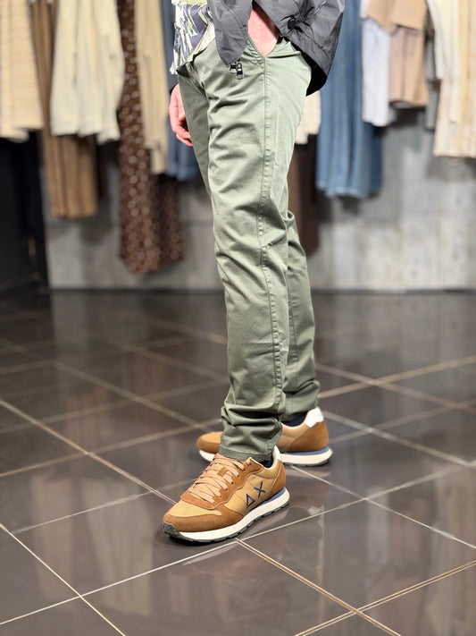 Pantalone Slim verde 2126