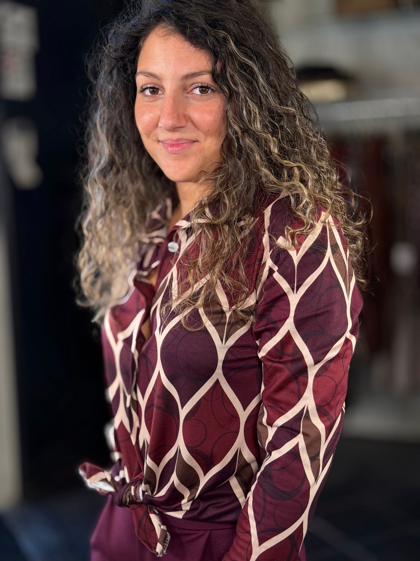 Camicia in fantasia bordeaux in taglia unica 2413