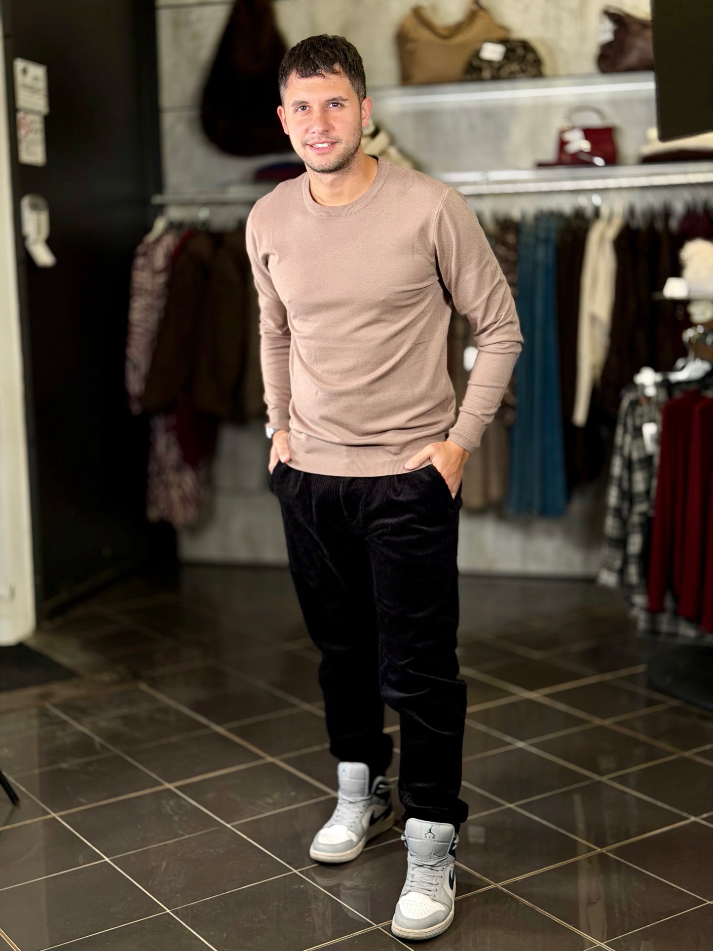 Pantalone velluto a coste nero 2318