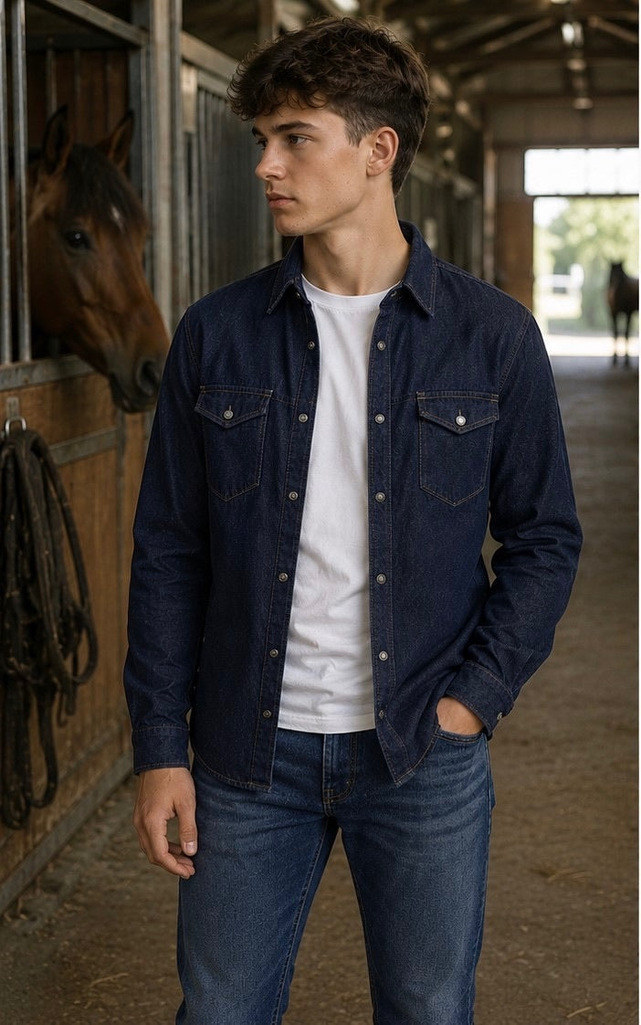 Camicia in jeans blu scuro con bottoni automatici