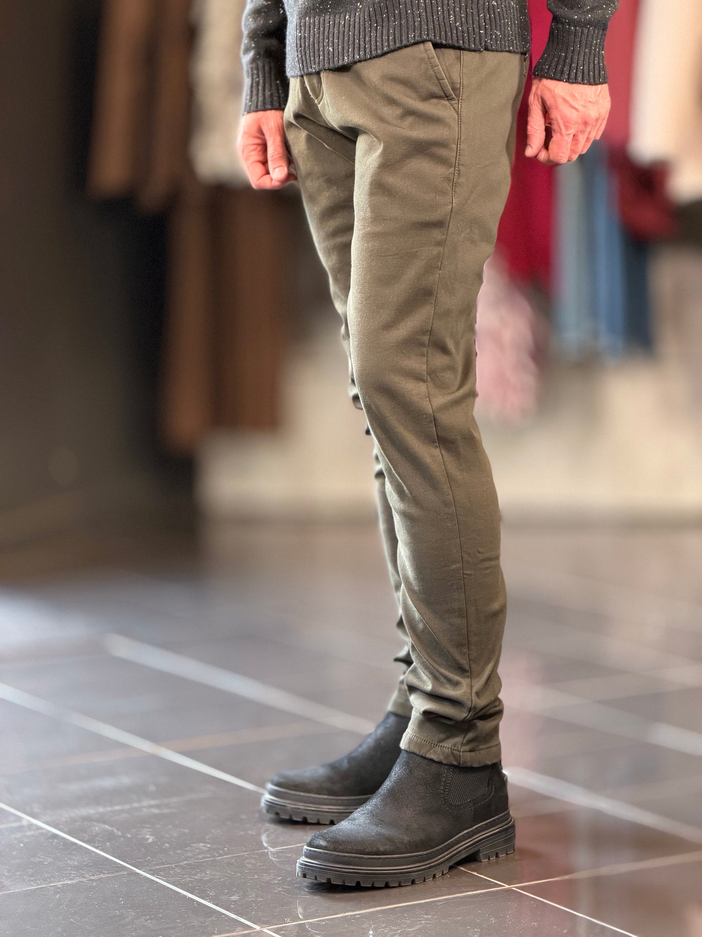 Pantalone verde Slim 2573