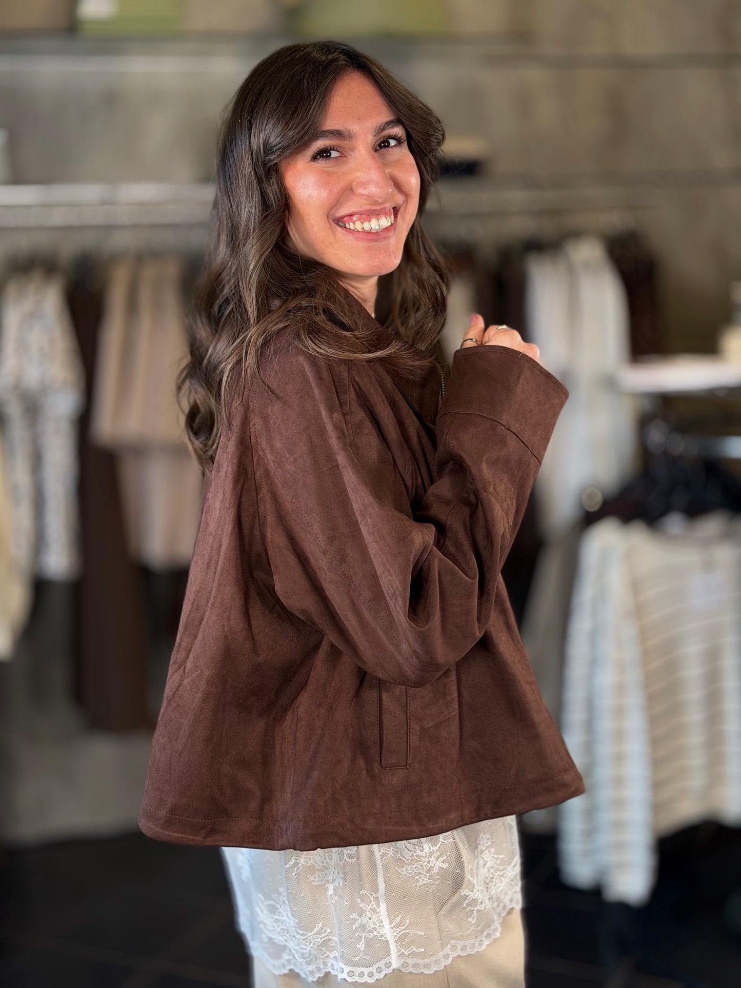 Giubbino in suede marrone 2243
