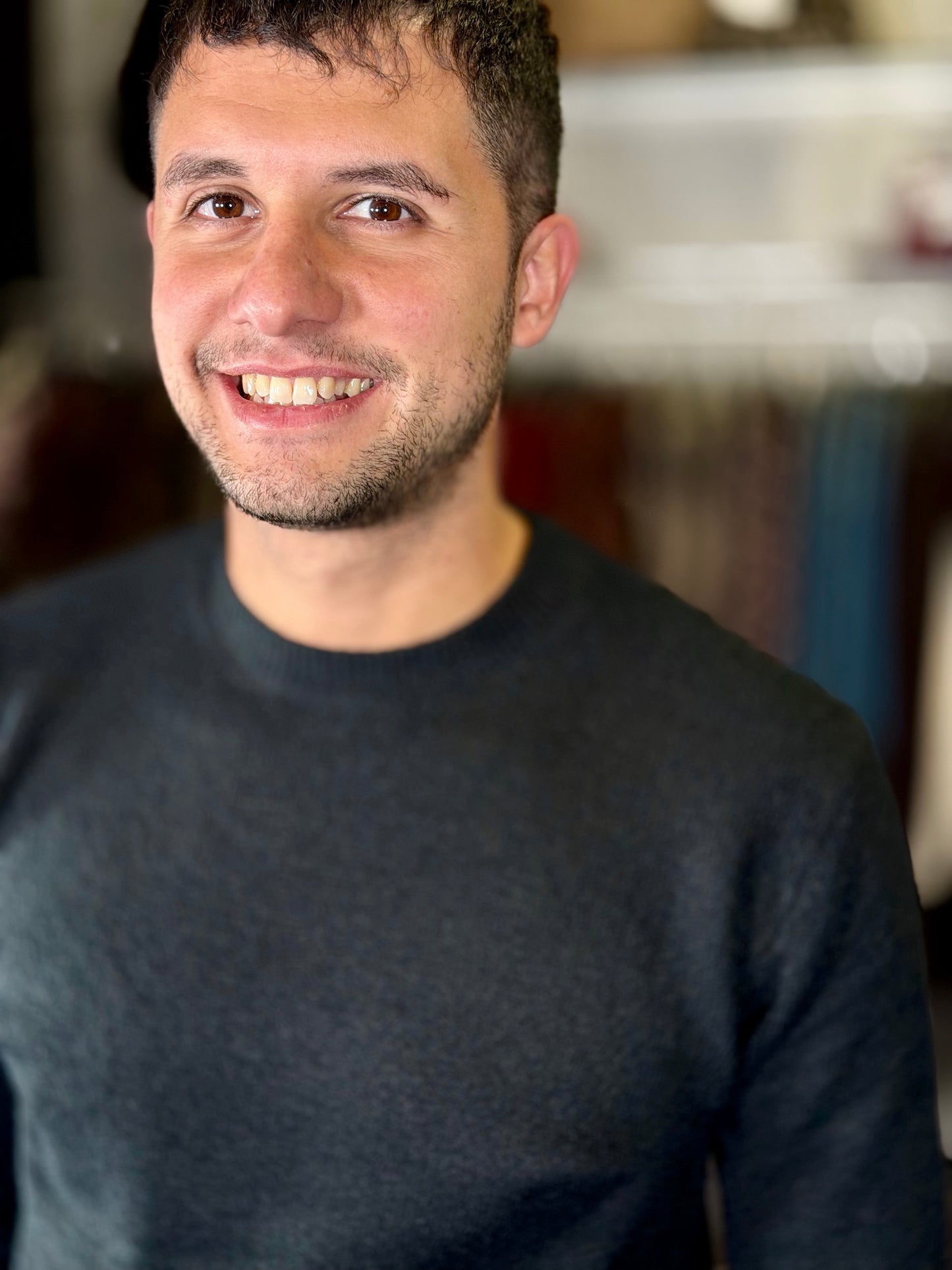 Maglioncino girocollo nero lavorato tono su tono 2097