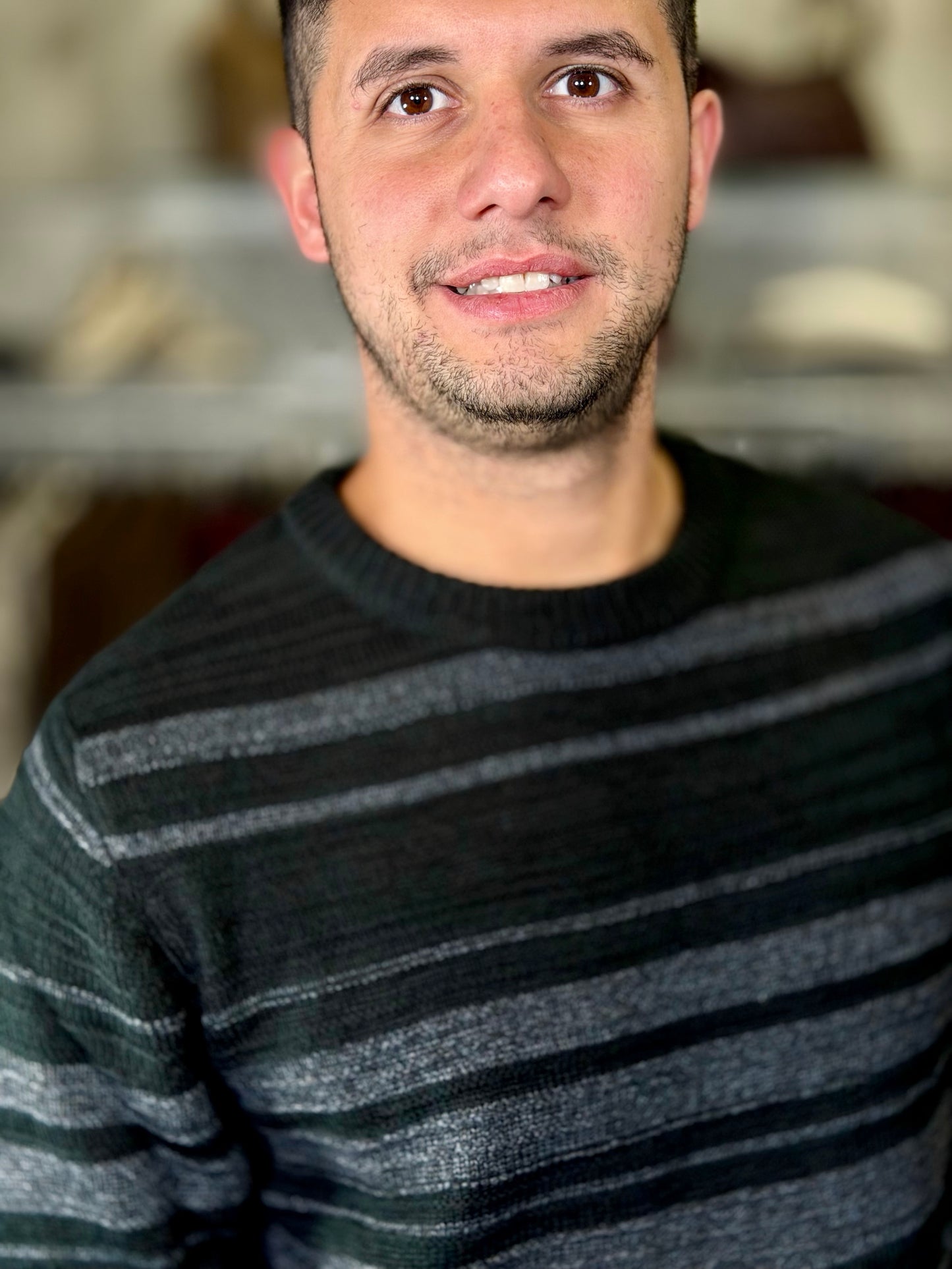 Maglione grigio con righe nere 2339