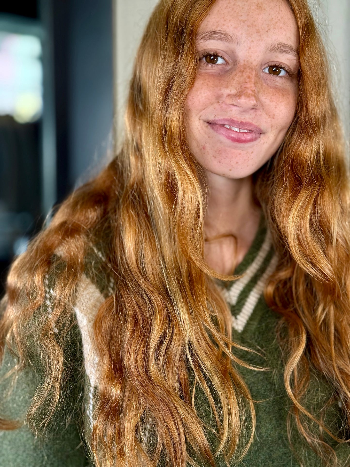 T-shirt in maglia con rombi e scollo a V verde in taglia unica 2271