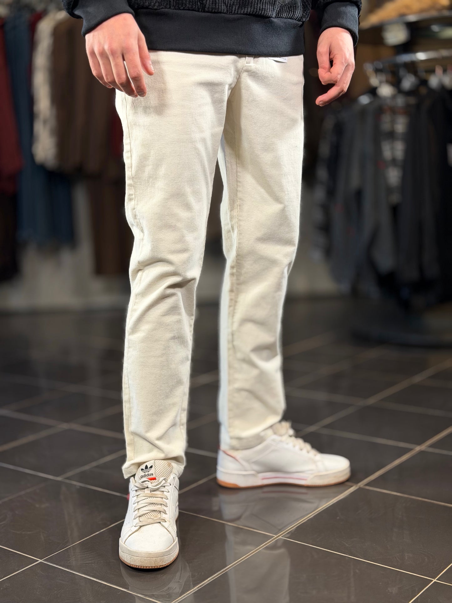 Pantalone velluto a coste bianco 2512