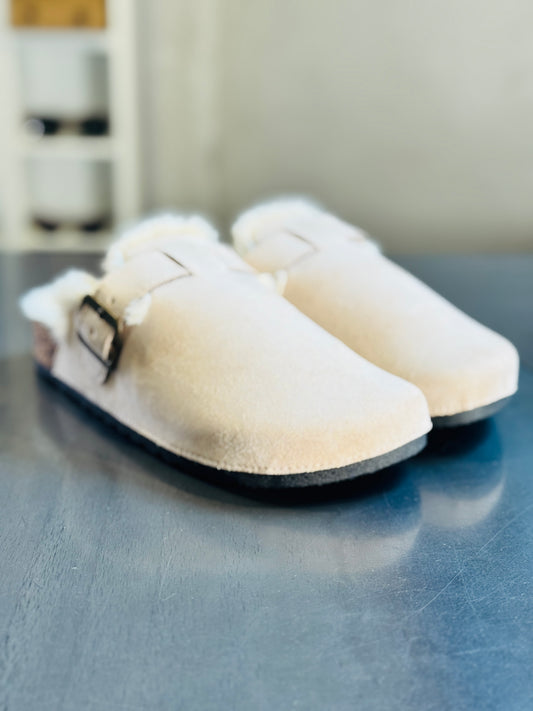 Ciabatta crema con ecopelliccia all’interno 2073
