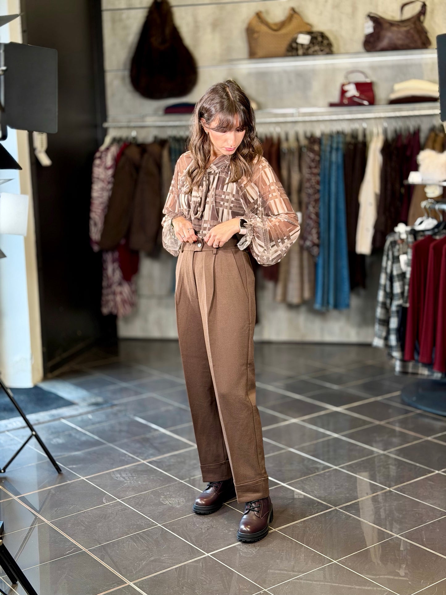 Blusa stampa geometrica marrone e beige in taglia unica 2279