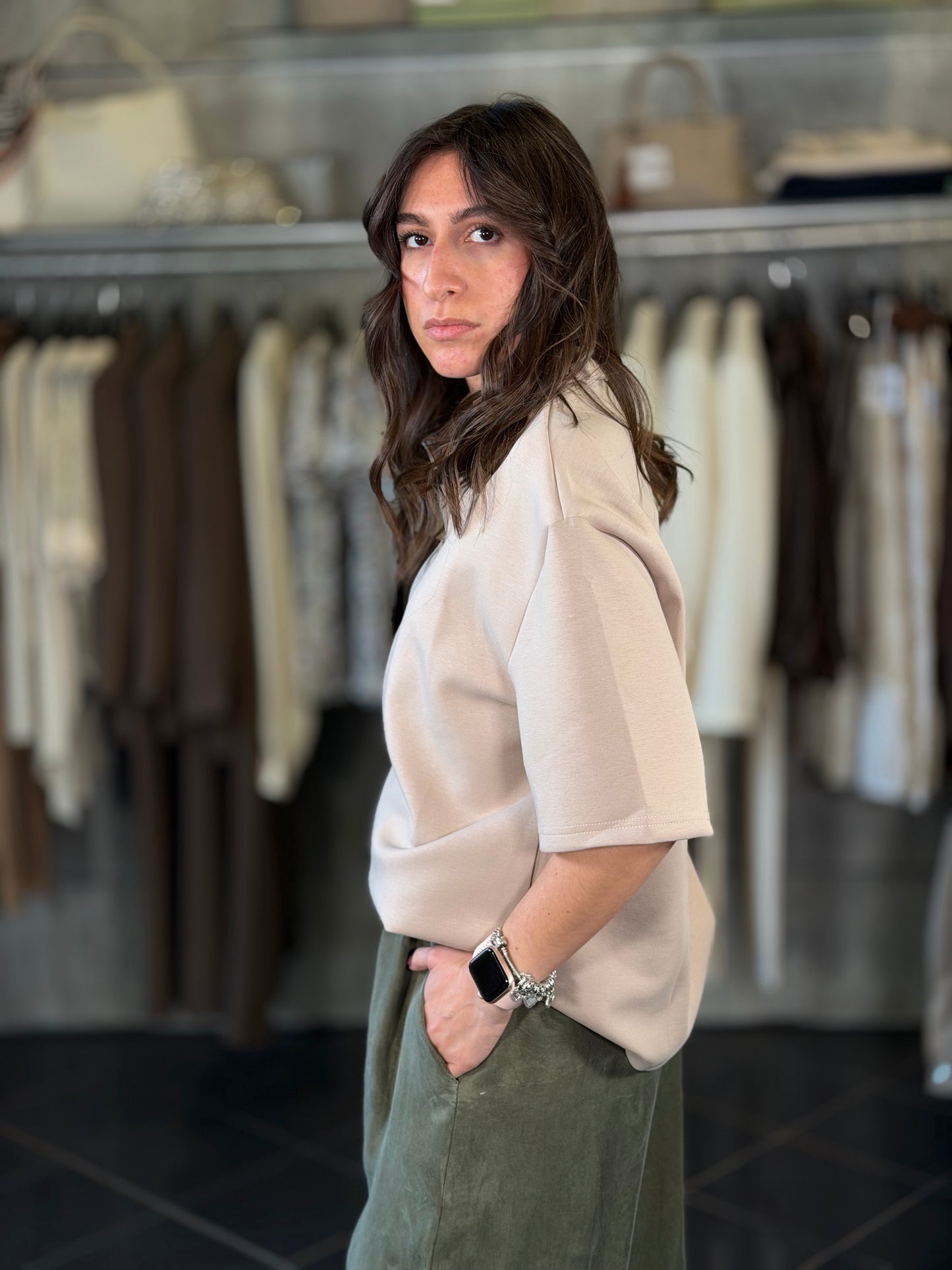 Polo oversize beige con zip 2052