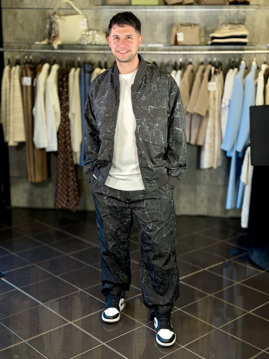 Completo (bomber + pantalone) nero 2131