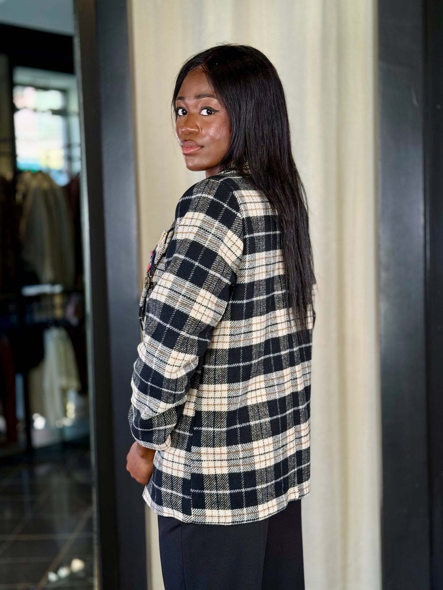 Blazer scozzese nero con spille in taglia unica 2214