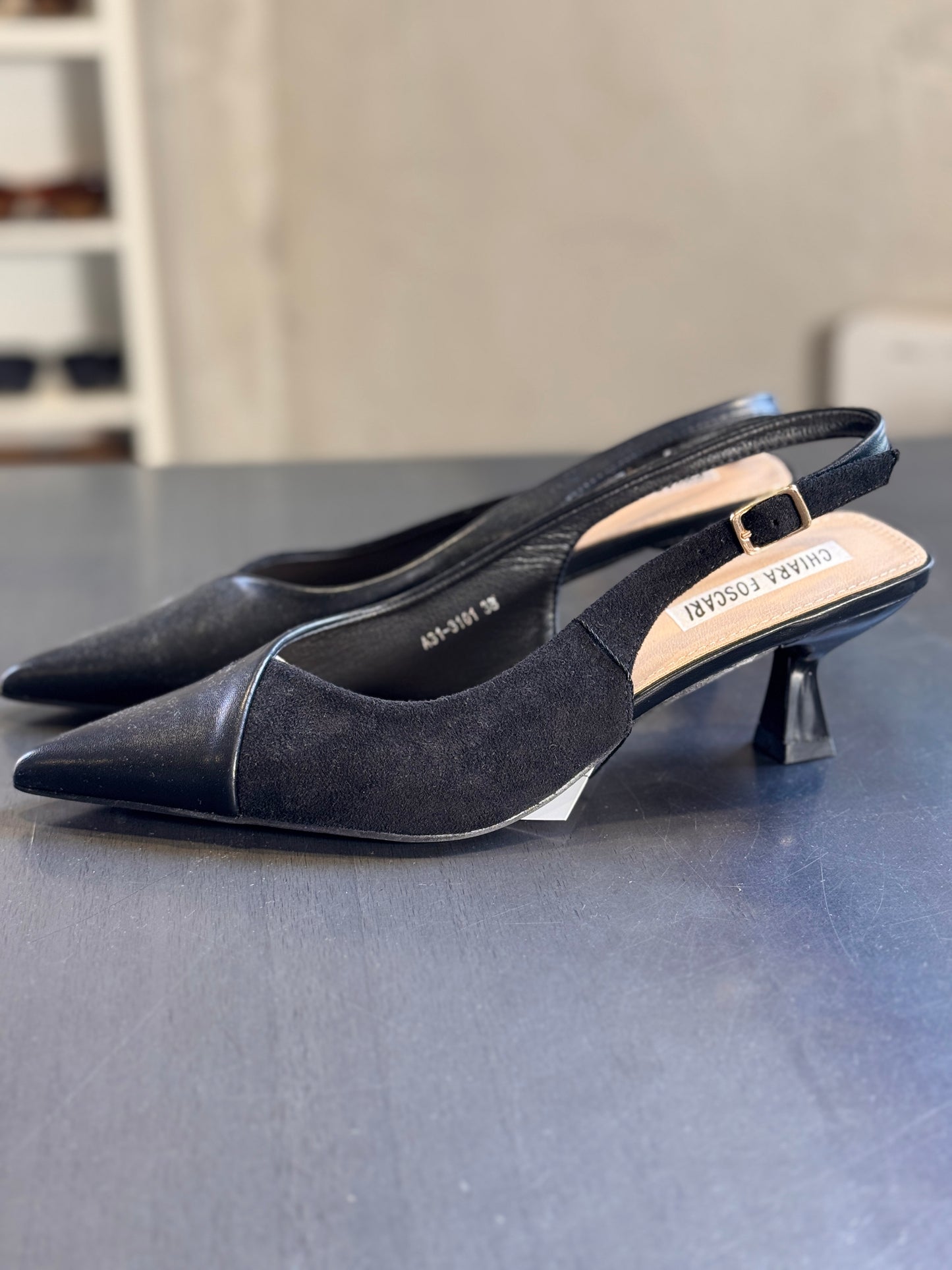 Décolleté nera Slingback 2321