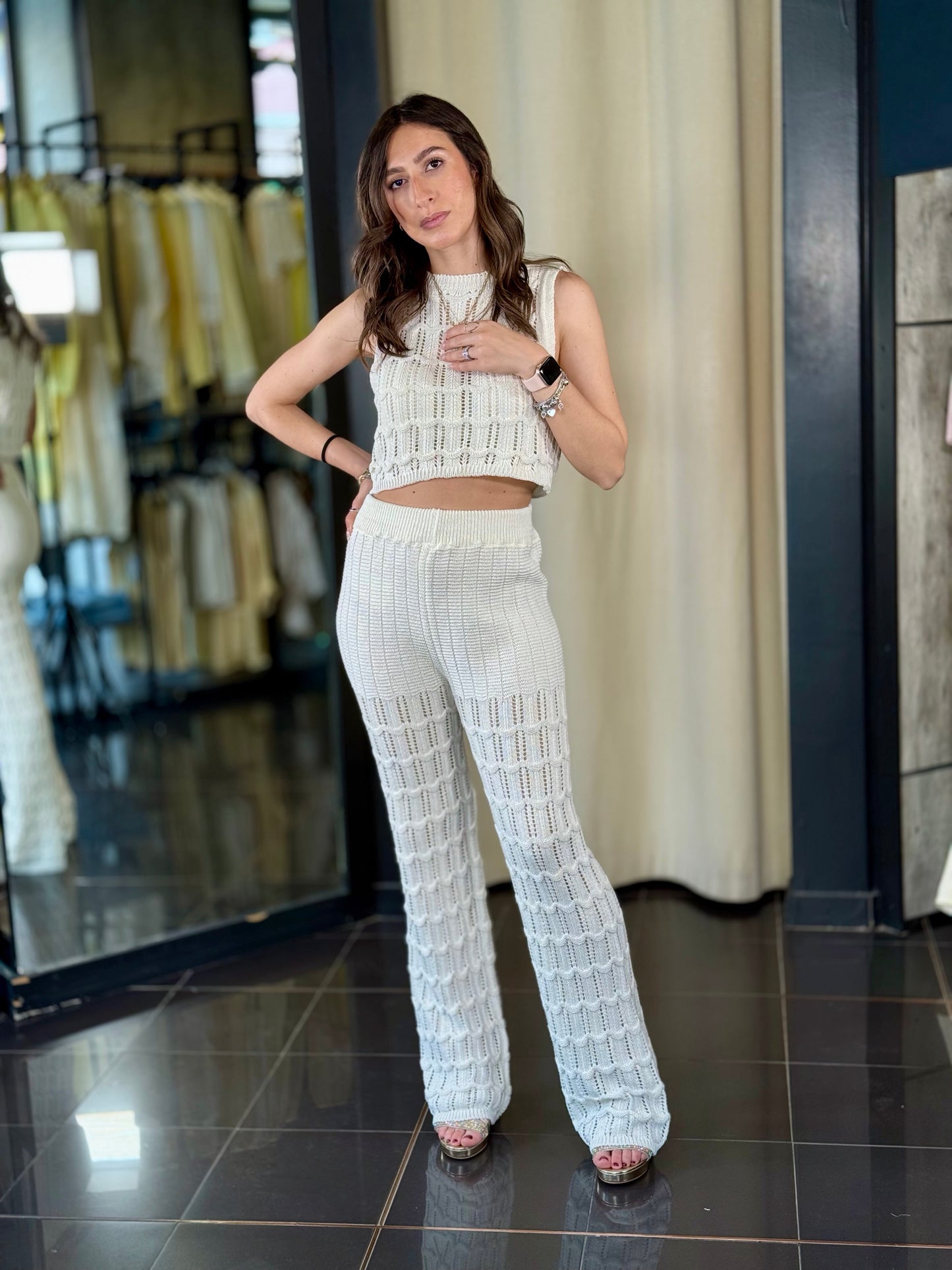 Completo panna in crochet (top crop + pantalone) in taglia unica 552