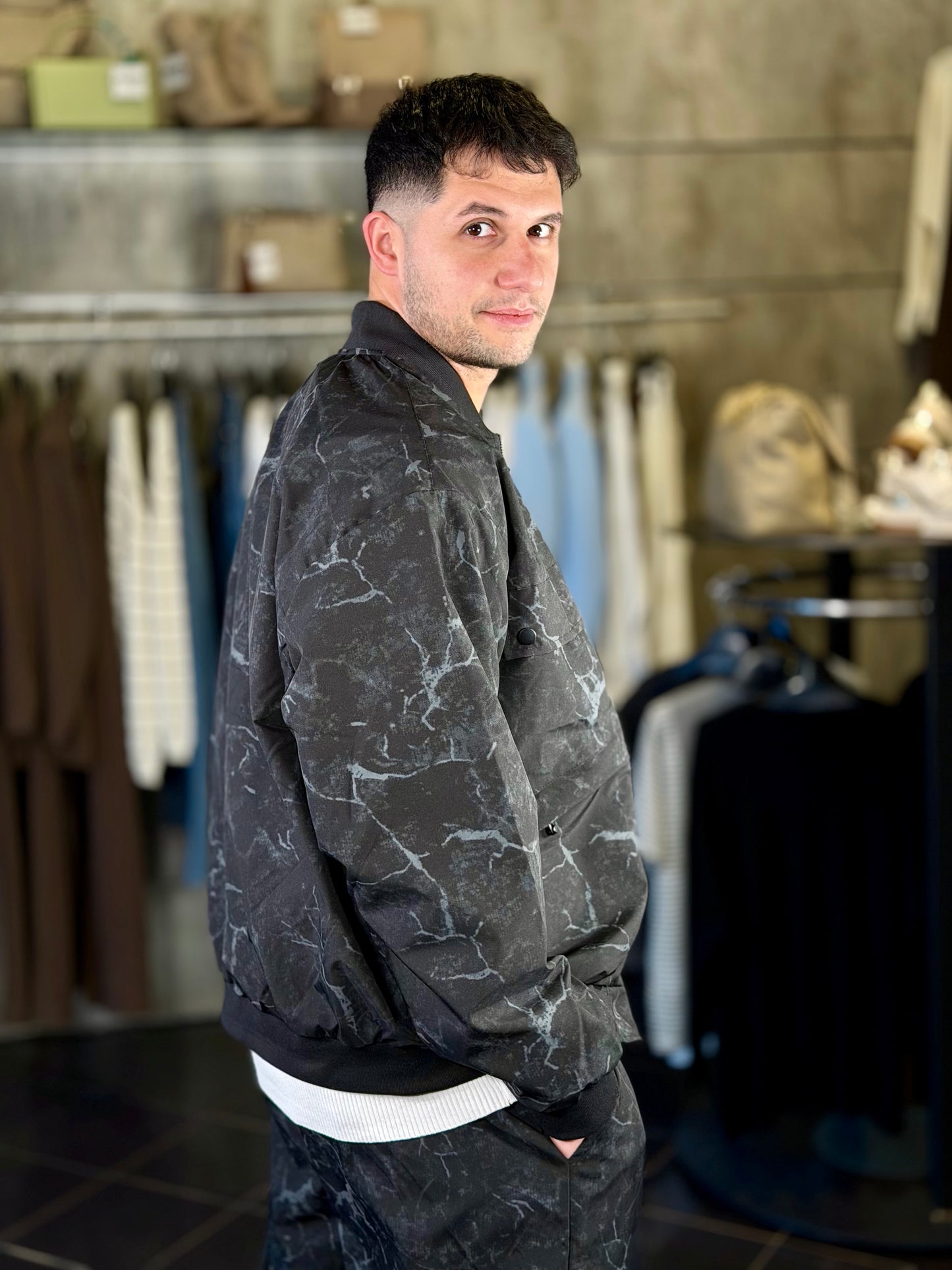 Completo (bomber + pantalone) nero 2131