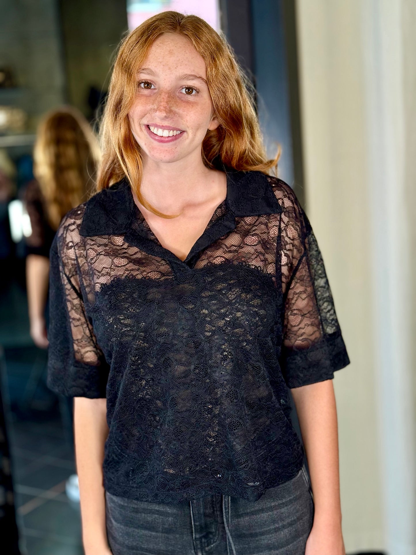 Polo oversize a maniche corte in pizzo nero 2034