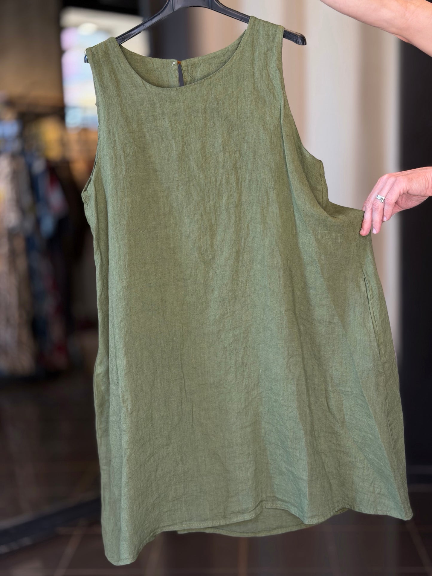 Abito in lino verde militare in taglia unica 2865