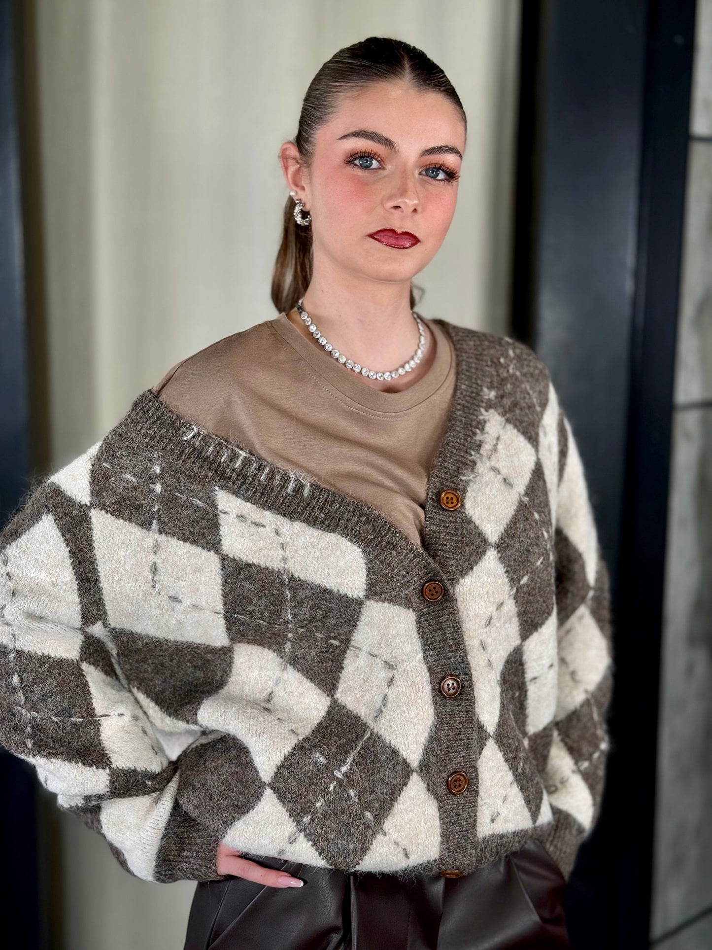 Cardigan con rombi marrone in taglia unica 2255