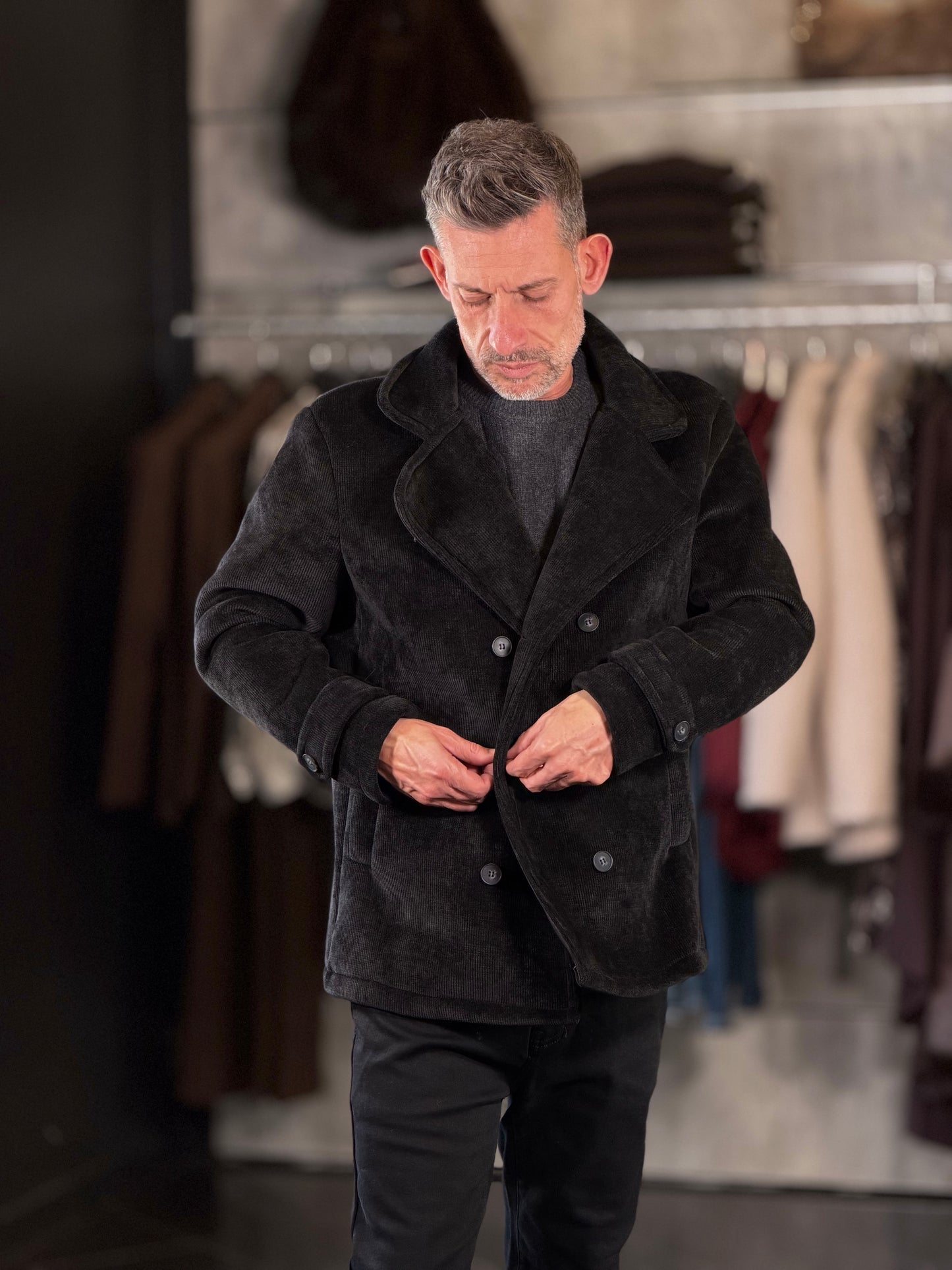 Cappotto doppiopetto nero 2570