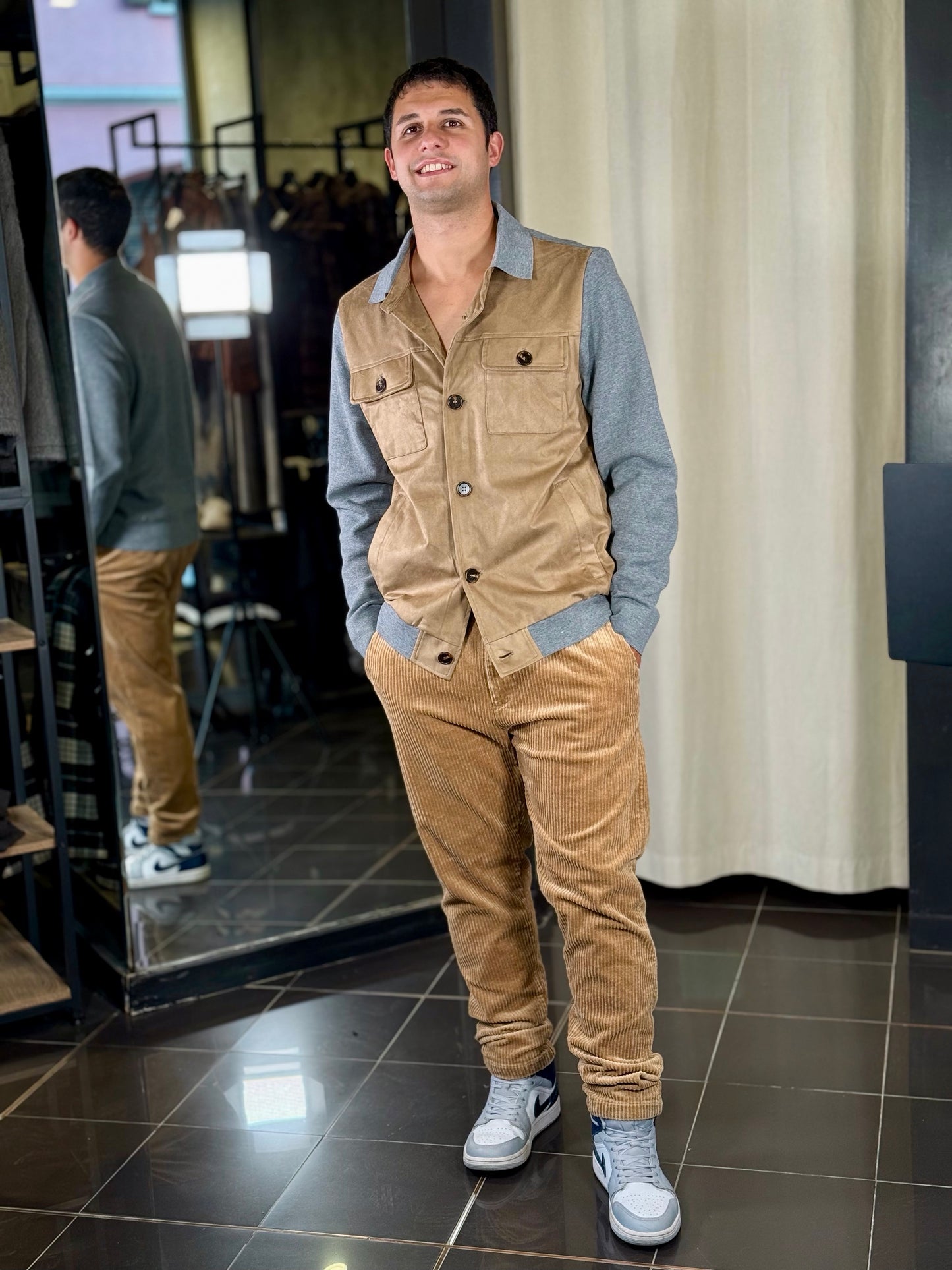 Cardigan in suede beige e maglia grigia 2298