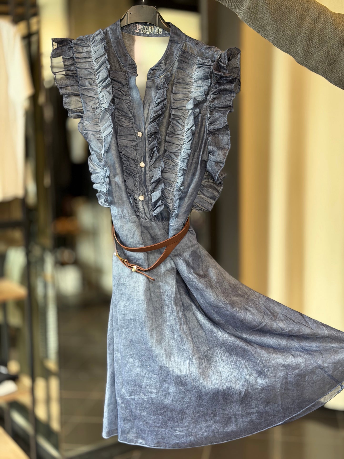 Abito effetto denim con rouches in taglia unica 2526