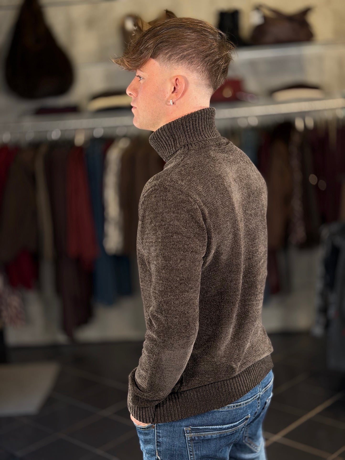 Dolcevita effetto ciniglia marrone 2499