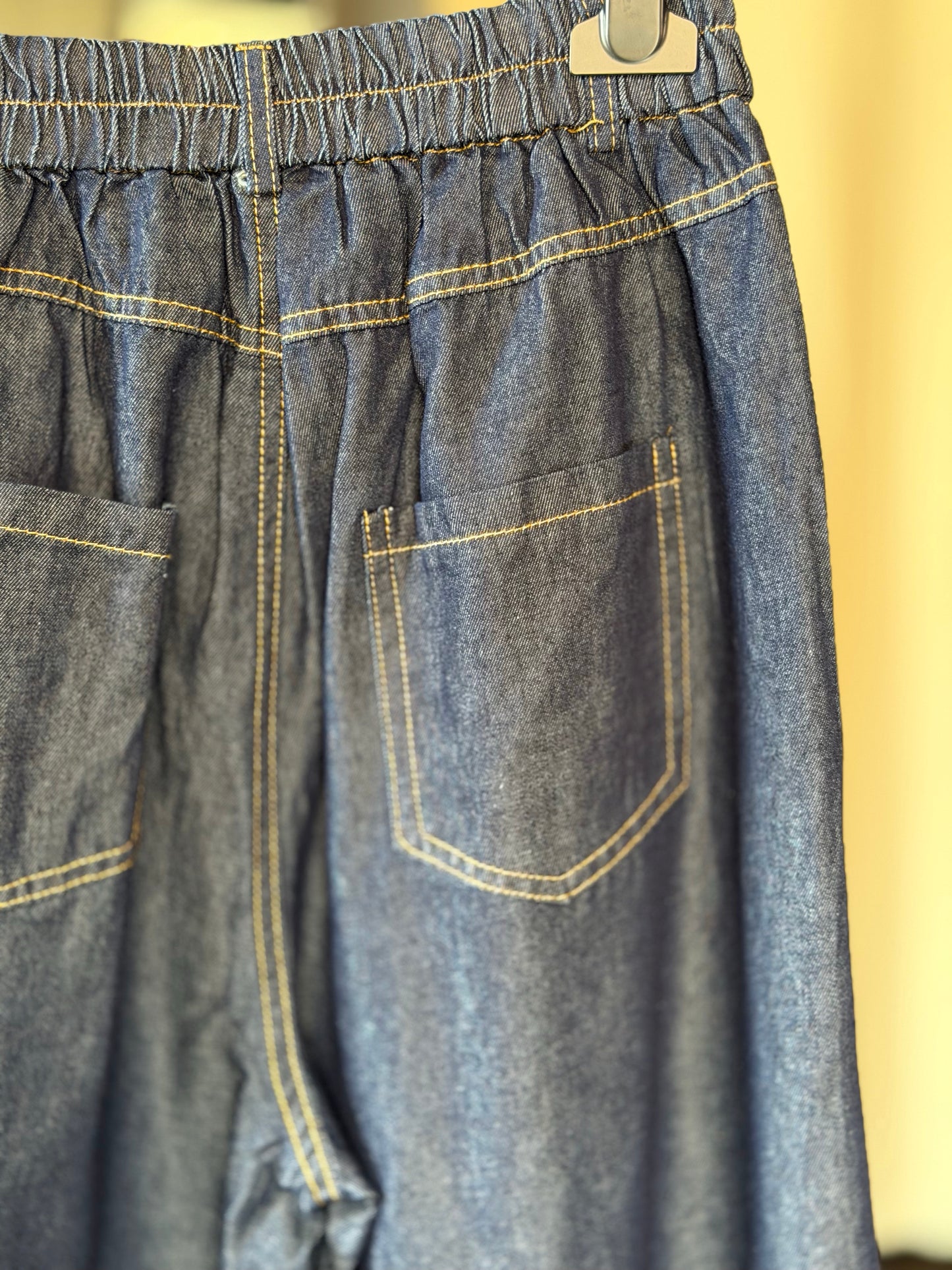 Pantalone effetto denim a palazzo 2477