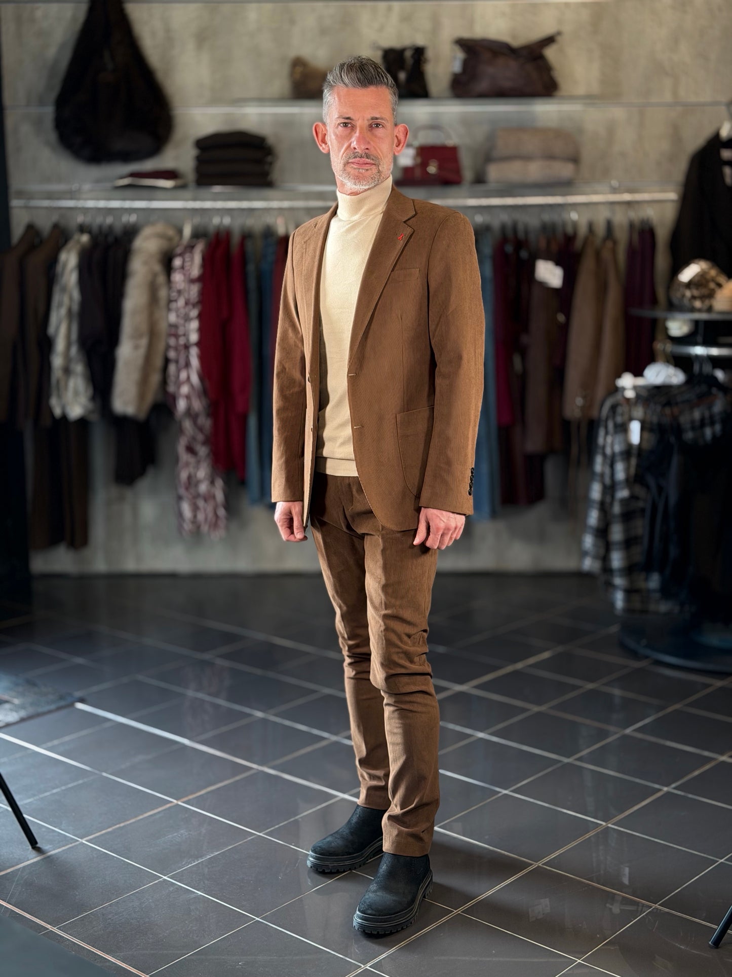 Abito (Giacca + Pantalone) effetto velluto marrone 2583