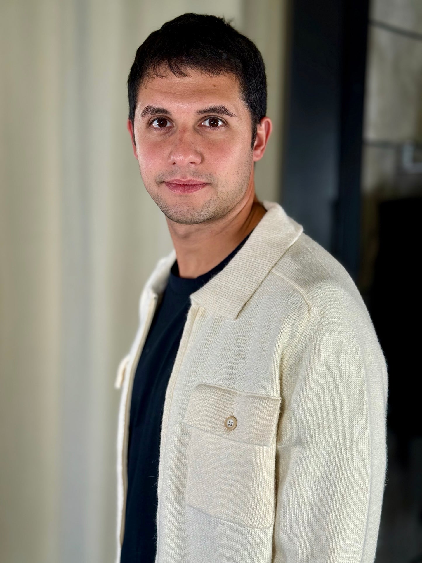 Cardigan con zip e tasche applicate panna 2327