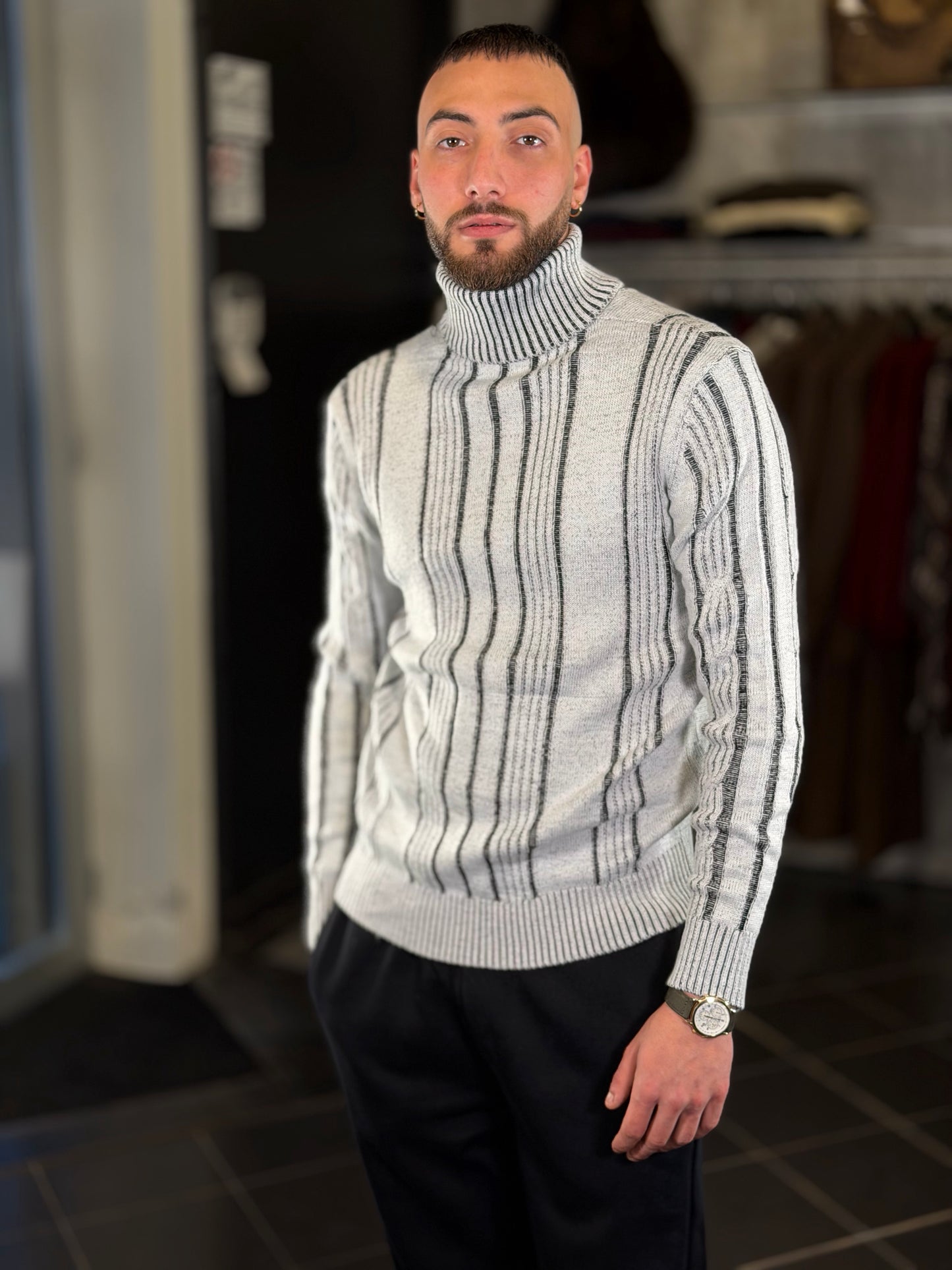 Dolcevita con treccia bianco 2505