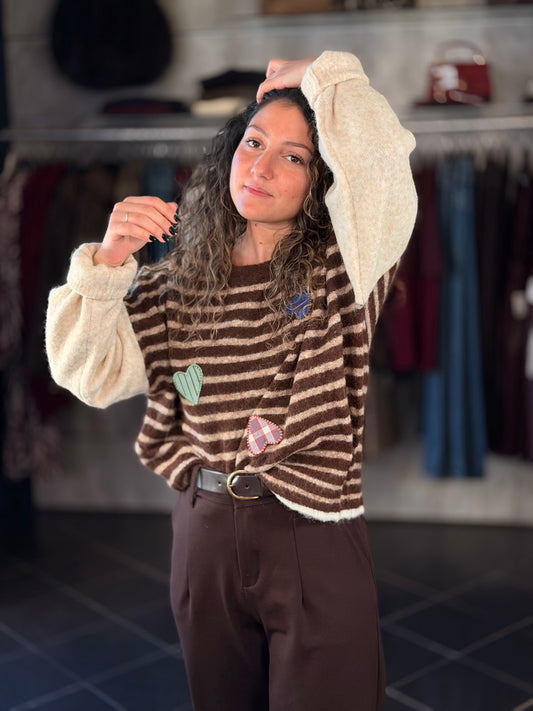 Maglioncino marrone e beige a righe con cuori in taglia unica 2471