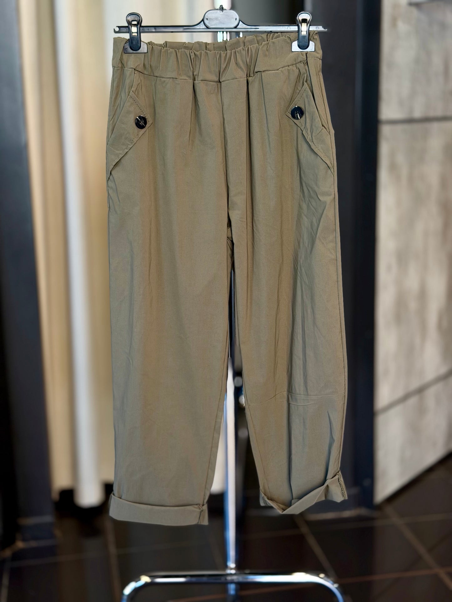 Pantalone baggy verde militare in taglia unica 2400