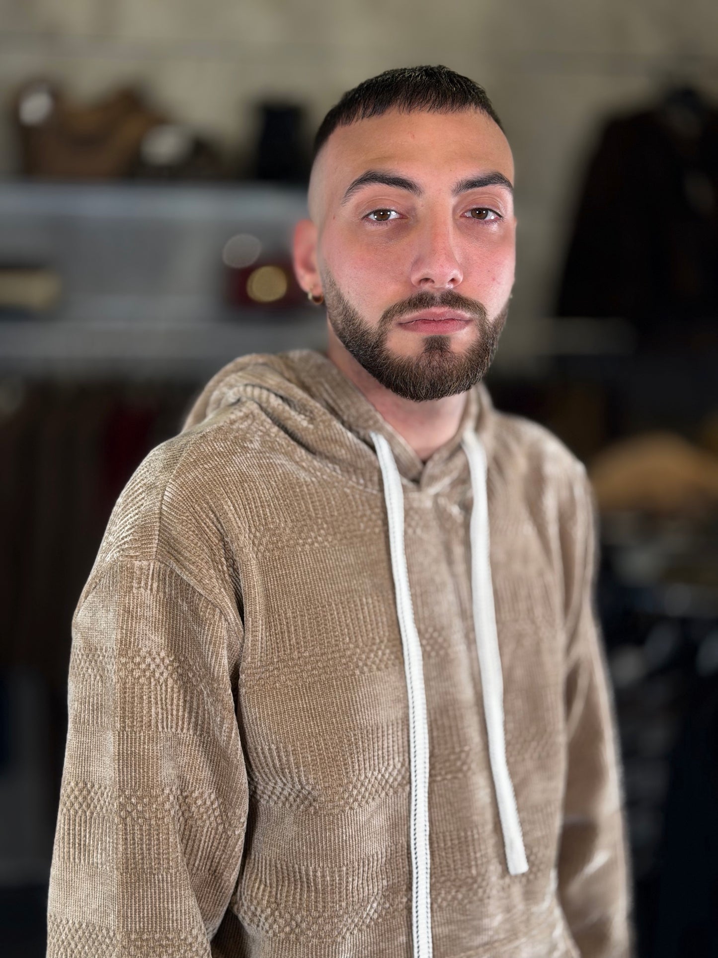 Felpa ciniglia beige con cappuccio 2496