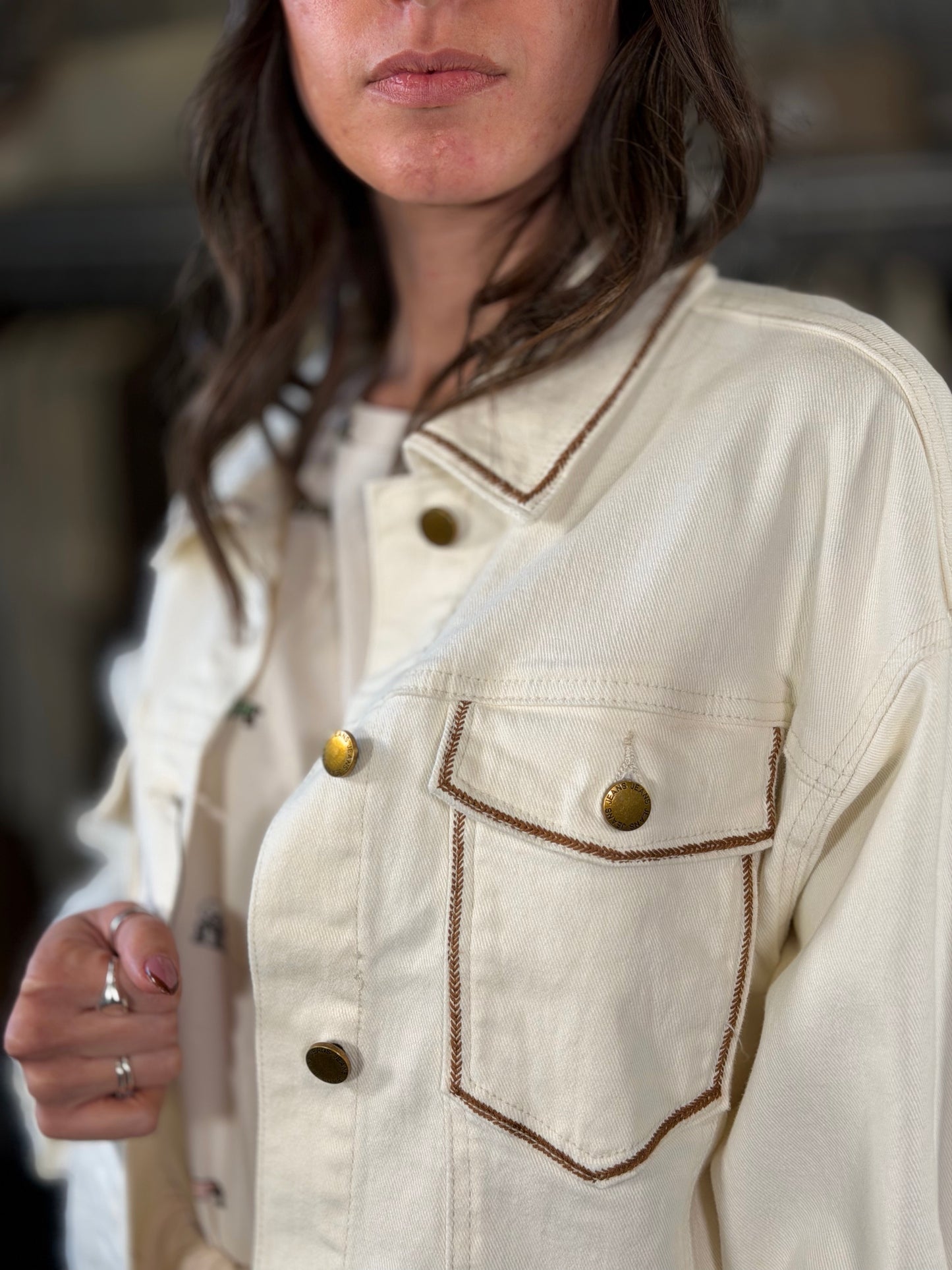 Giubbino in jeans bianco latte 2055